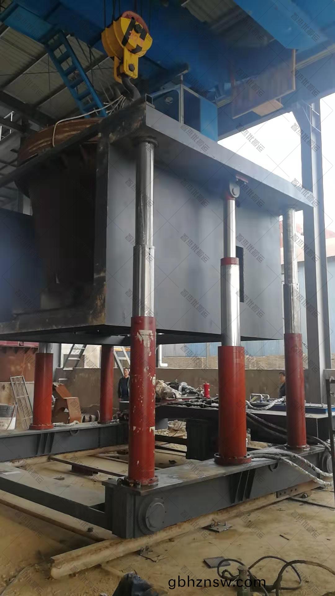 軌(gui)道(dao)液壓(ya)陞(sheng)降電(dian)動(dong)平車(che)