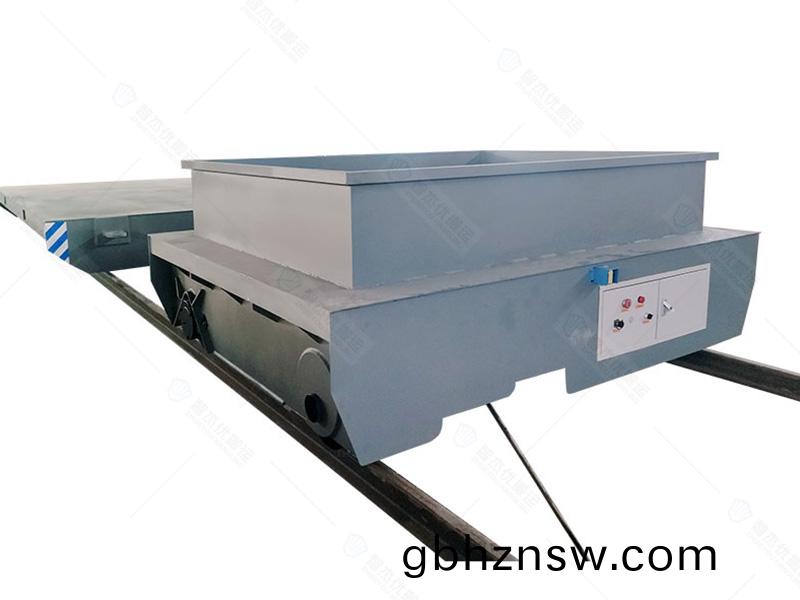 電(dian)纜供電(dian)軌(gui)道牽引車(che),軌道(dao)平闆拕車
