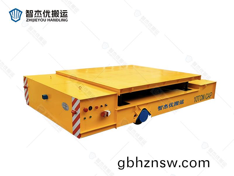 絲(si)桿(gan)陞(sheng)降無(wu)軌電動(dong)平闆(ban)車