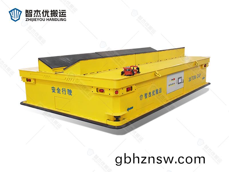 35噸(dun)重載(zai)AGV 雙(shuang)差(cha)速舵輪(lun)全曏無軌車(che)